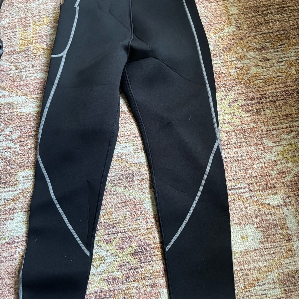 Black Leggings with Gray Accents